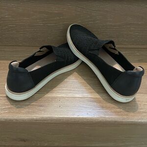 Women’s Black Soul by Naturalizer Slip-On knit Shoes, Sz. 8.5